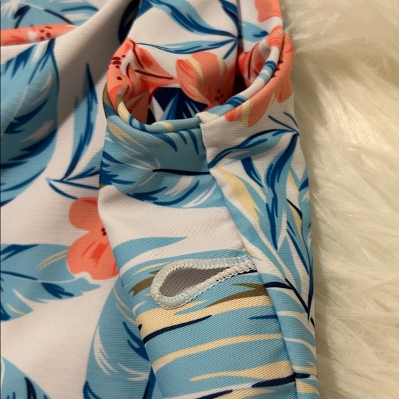 SWIMWEAR BUNDLE Colorful Tropical Swimwear - Picture 12 of 16